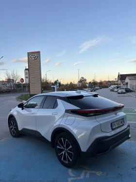 Toyota C-HR 2.0 PHEV E-CVT Club FWD - 70000 лв. / 35790.43 € - 20023488 7 | Car24.bg Toyota C-HR 2.0 PHEV E-CVT Club FWD - 70000 лв. / 35790.43 € - 20023488 7