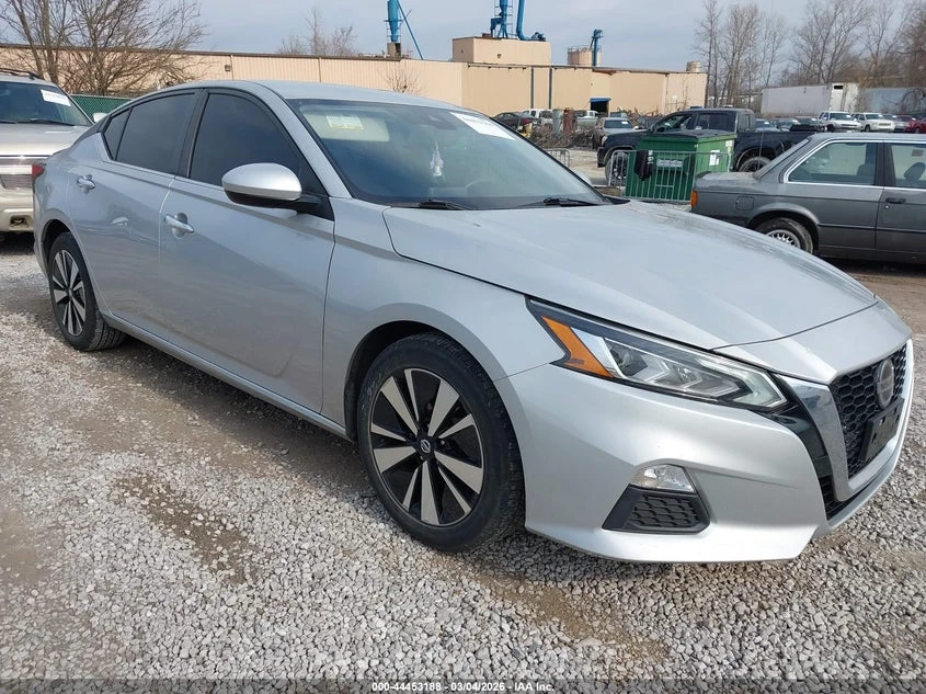 Nissan Altima 2.5L I-4 DI, DOHC, VVT, 188HP Front Wheel Drive | Auto.bg — изображение 1 Nissan Altima 2.5L I-4 DI, DOHC, VVT, 188HP Front Wheel Drive | Auto.bg — изображение 1