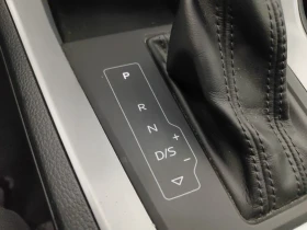 Audi Q3 Sportback 45 TFSI e S tronic S Line Navi - 27895 € - 56043065 15 | Car24.bg Audi Q3 Sportback 45 TFSI e S tronic S Line Navi - 27895 € - 56043065 15