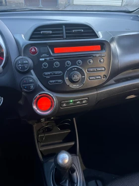 Honda Jazz 1.4i - SI - FACE | Auto.bg — изображение 13 Honda Jazz 1.4i - SI - FACE | Auto.bg — изображение 13