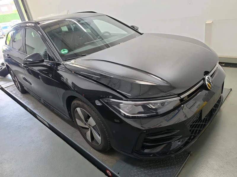 VW Passat 3XR-LINE HARMON HEAD UP ОЧАКВАН ВНОС - 32900 € - 28005130 1 | Car24.bg VW Passat 3XR-LINE HARMON HEAD UP ОЧАКВАН ВНОС - 32900 € - 28005130 1