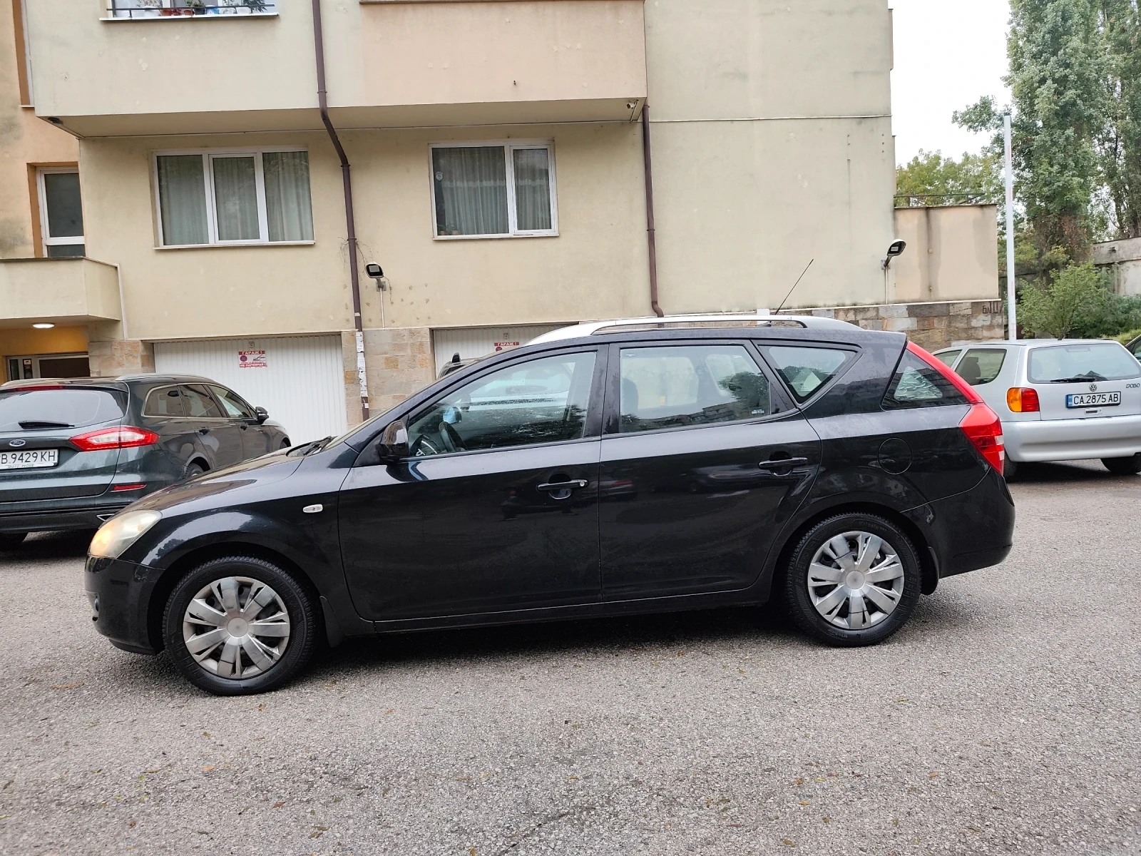 Kia Ceed  1.6 CRDi * КЛИМАТРОНИК* !ТОП! - изображение 6 | Auto.bg Kia Ceed  1.6 CRDi * КЛИМАТРОНИК* !ТОП! - изображение 6