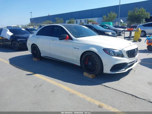 Mercedes-Benz C 63 AMG S* ПОДГРЕВ* ОБДУХВАНЕ* ПАНО* BURMESTER* BUCKET SEA | Auto.bg — изображение 1 Mercedes-Benz C 63 AMG S* ПОДГРЕВ* ОБДУХВАНЕ* ПАНО* BURMESTER* BUCKET SEA | Auto.bg — изображение 1