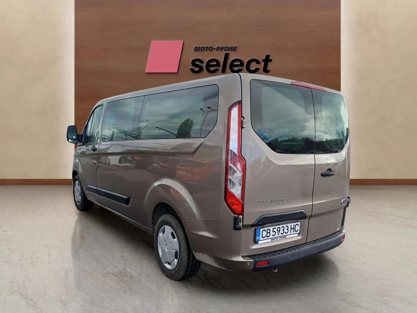 Ford Transit Custom 2.0 TDCi - изображение 7 | Auto.bg Ford Transit Custom 2.0 TDCi - изображение 7