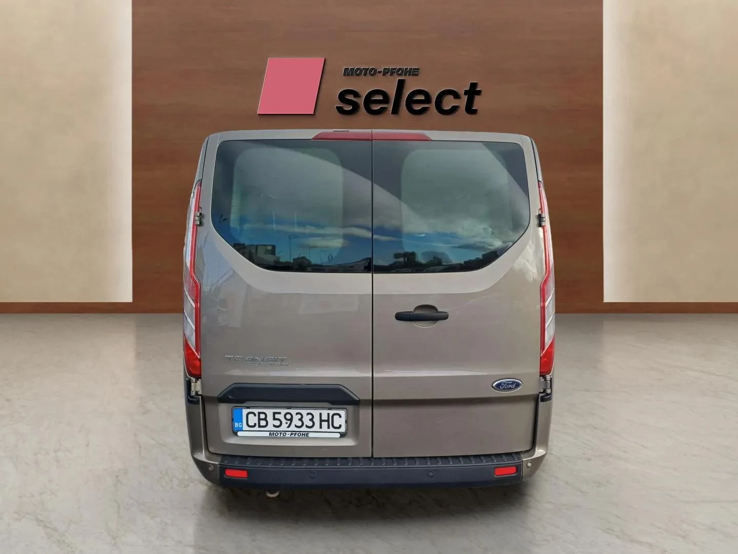 Ford Transit Custom 2.0 TDCi - изображение 6 | Auto.bg Ford Transit Custom 2.0 TDCi - изображение 6