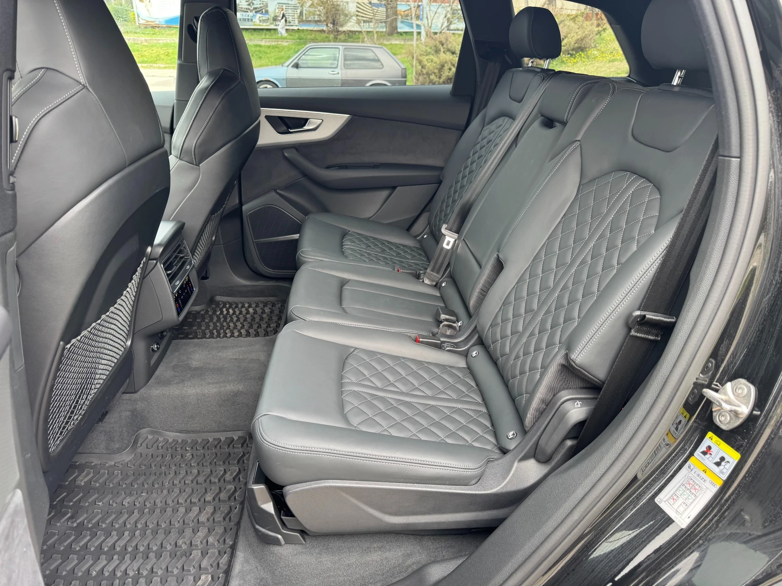 Audi Q7 50 TDI Quattro S line - изображение 10 | Auto.bg Audi Q7 50 TDI Quattro S line - изображение 10