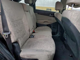Kia Sorento 3.3L 6 Front-wheel Drive - 7700 € / 15059.89 лв. - 33922914 3 | Car24.bg Kia Sorento 3.3L 6 Front-wheel Drive - 7700 € / 15059.89 лв. - 33922914 3