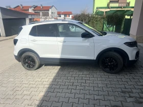 VW T-Cross undefined | Auto.bg — изображение 8 VW T-Cross undefined | Auto.bg — изображение 8