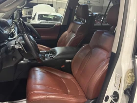 Lexus LX 570 5.7L V8* Богато оборудвана* Обслужена!! | Auto.bg — изображение 9 Lexus LX 570 5.7L V8* Богато оборудвана* Обслужена!! | Auto.bg — изображение 9