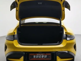 Xiaomi SU7 2025* ULTRA* TRIPLE MOTOR AWD* ALCANTARA* 1548 HP* | Auto.bg — изображение 16 Xiaomi SU7 2025* ULTRA* TRIPLE MOTOR AWD* ALCANTARA* 1548 HP* | Auto.bg — изображение 16