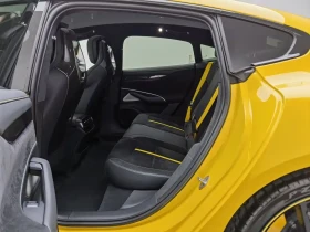 Xiaomi SU7 2025* ULTRA* TRIPLE MOTOR AWD* ALCANTARA* 1548 HP* | Auto.bg — изображение 15 Xiaomi SU7 2025* ULTRA* TRIPLE MOTOR AWD* ALCANTARA* 1548 HP* | Auto.bg — изображение 15
