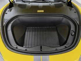 Xiaomi SU7 2025* ULTRA* TRIPLE MOTOR AWD* ALCANTARA* 1548 HP* | Auto.bg — изображение 17 Xiaomi SU7 2025* ULTRA* TRIPLE MOTOR AWD* ALCANTARA* 1548 HP* | Auto.bg — изображение 17