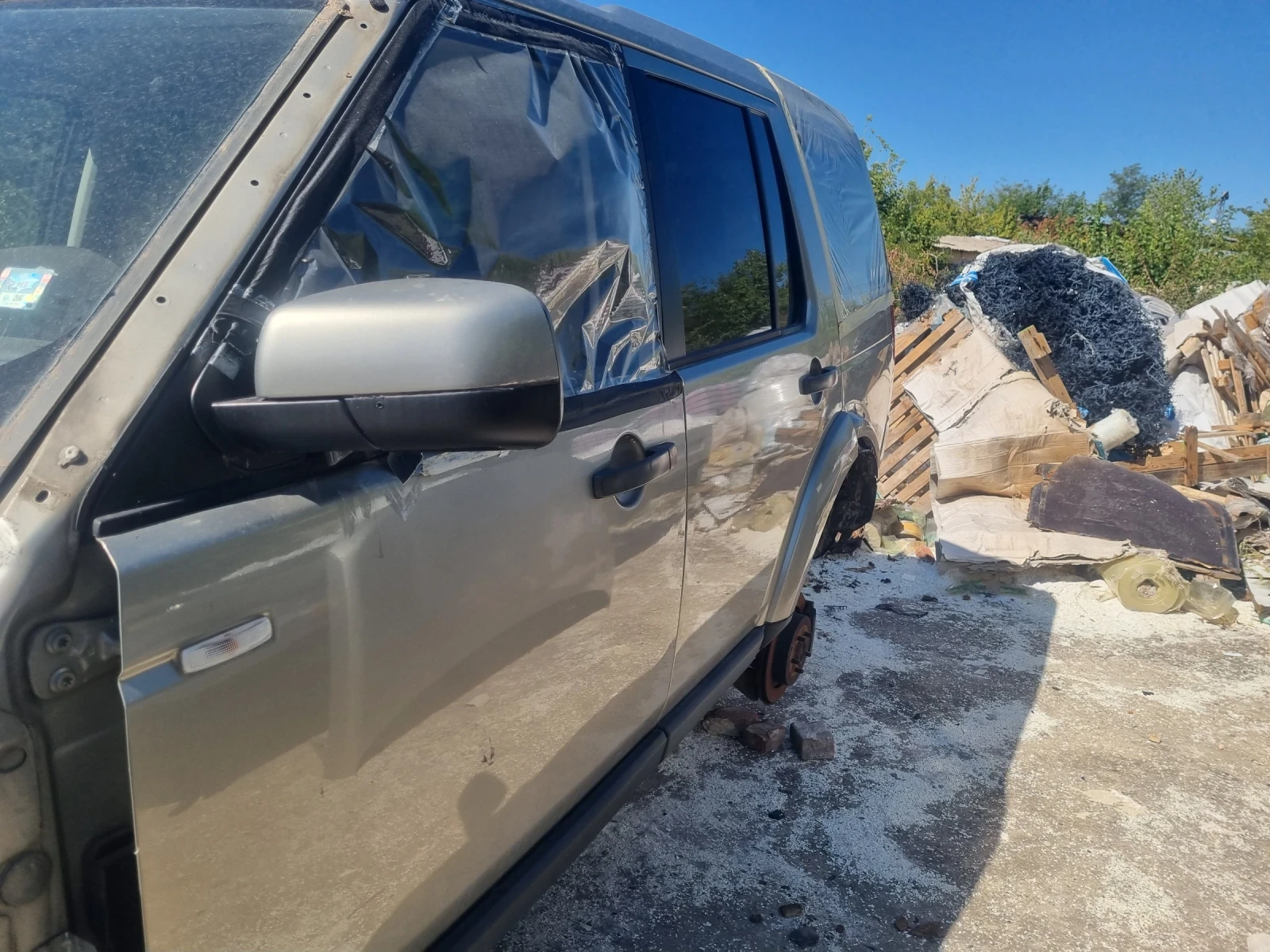 Land Rover Discovery 4 - изображение 5 | Auto.bg Land Rover Discovery 4 - изображение 5