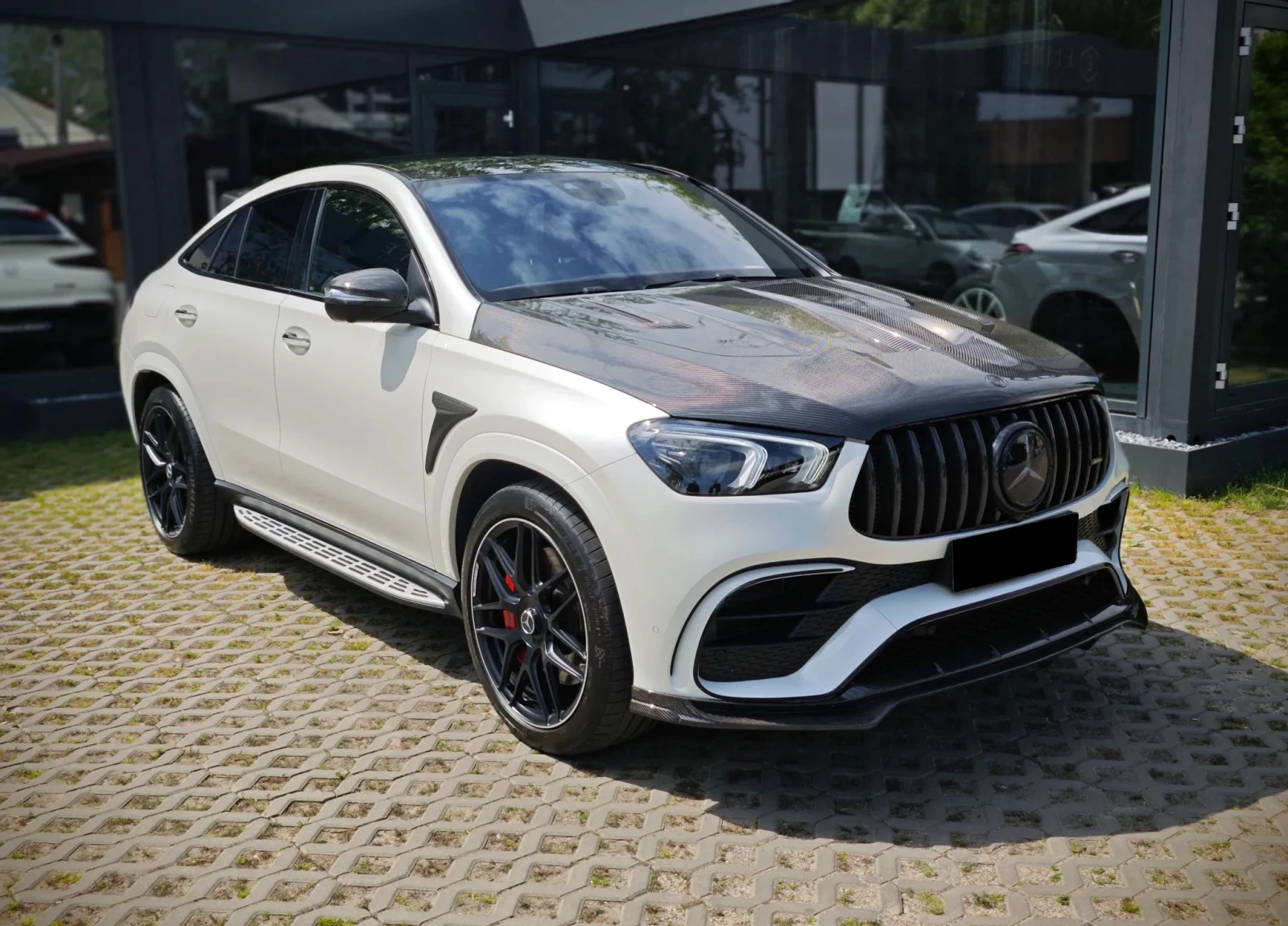 Mercedes-Benz GLE 63 S AMG V8 EQ Boost 4MATIC+ LARTE DESIGN | Auto.bg — изображение 1 Mercedes-Benz GLE 63 S AMG V8 EQ Boost 4MATIC+ LARTE DESIGN | Auto.bg — изображение 1