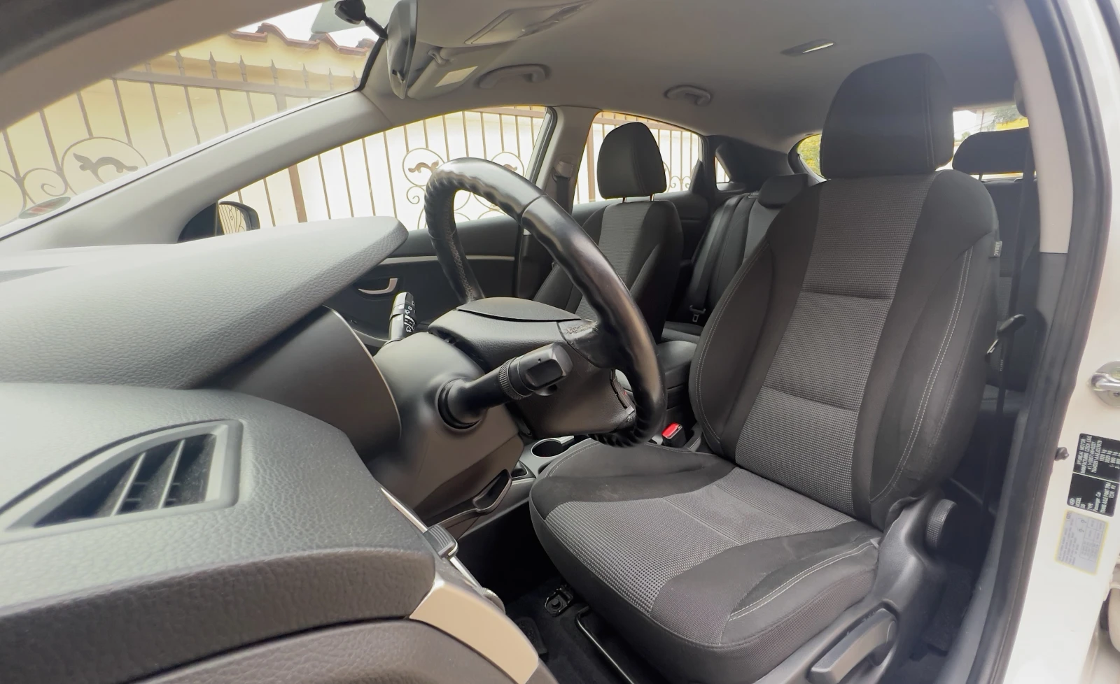 Hyundai I30 1.4i * TOP* 12/2014 - изображение 5 | Auto.bg Hyundai I30 1.4i * TOP* 12/2014 - изображение 5