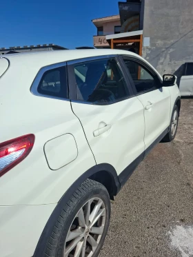 Nissan Qashqai 1.5dci-110ks-2014god - 3800 € / 7432.15 лв. - 39218260 5 | Car24.bg Nissan Qashqai 1.5dci-110ks-2014god - 3800 € / 7432.15 лв. - 39218260 5