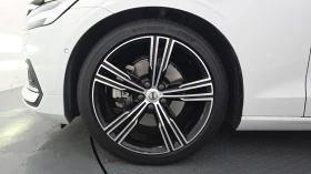 Volvo S60 T5* ЛЮК* МАСАЖ* HUD* 360* KEYLESS* КРАЙНА ЦЕНА - 19399 € / 37941.15 лв. - 15707234 5 | Car24.bg Volvo S60 T5* ЛЮК* МАСАЖ* HUD* 360* KEYLESS* КРАЙНА ЦЕНА - 19399 € / 37941.15 лв. - 15707234 5
