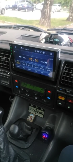 Land Rover Discovery Десен волан - 6600 € / 12908.48 лв. - 44816519 8 | Car24.bg Land Rover Discovery Десен волан - 6600 € / 12908.48 лв. - 44816519 8