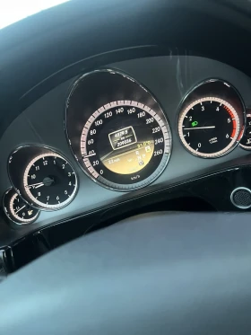 Mercedes-Benz E 350 - 11100 € / 21709.71 лв. - 37460160 7 | Car24.bg Mercedes-Benz E 350 - 11100 € / 21709.71 лв. - 37460160 7