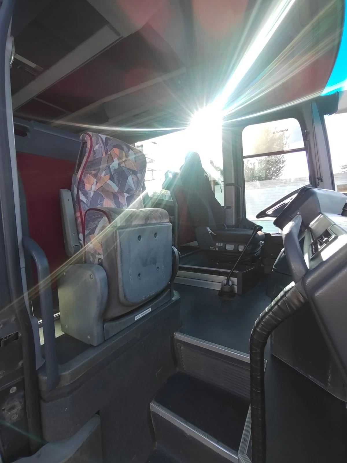 Mercedes-Benz Tourismo  - изображение 9 | Auto.bg Mercedes-Benz Tourismo  - изображение 9