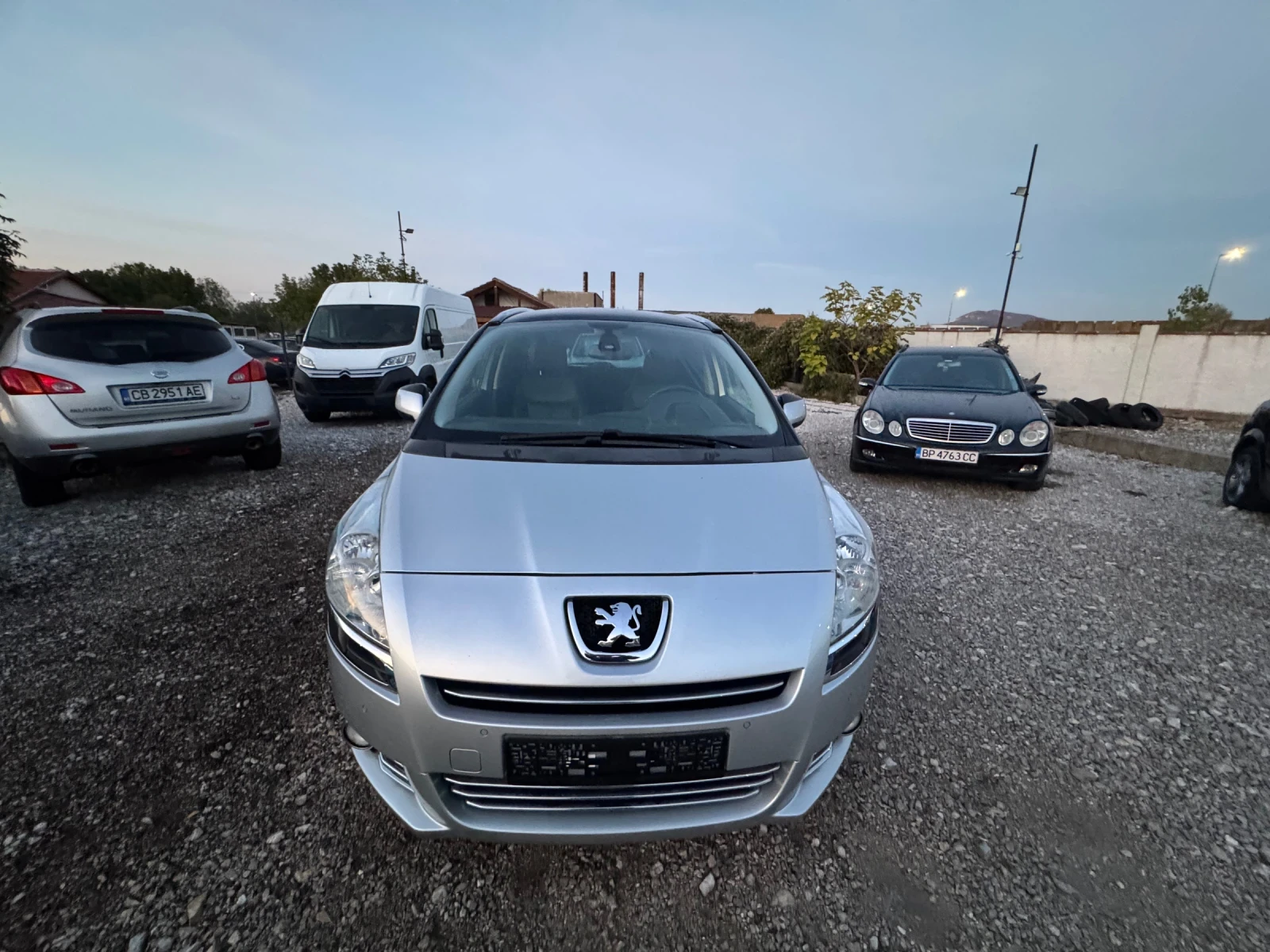 Peugeot 5008 2.0HDI/AVT/NAVI/HEADUP/KOJA/PANORAMA/FULL | Auto.bg — изображение 1 Peugeot 5008 2.0HDI/AVT/NAVI/HEADUP/KOJA/PANORAMA/FULL | Auto.bg — изображение 1