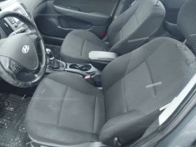 Hyundai I30 1.6CRDi90ксА/С - 3200 € / 6258.66 лв. - 72537359 10 | Car24.bg Hyundai I30 1.6CRDi90ксА/С - 3200 € / 6258.66 лв. - 72537359 10