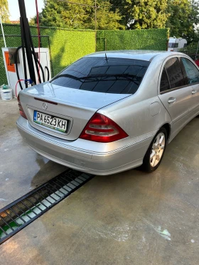 Mercedes-Benz C 220 2.2cdi - 2700 € / 5280.74 лв. - 83176741 2 | Car24.bg Mercedes-Benz C 220 2.2cdi - 2700 € / 5280.74 лв. - 83176741 2