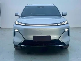 Geely Starray EM-i Plug in Hybrid 2026 135km Spaceship Edition | Auto.bg — изображение 5 Geely Starray EM-i Plug in Hybrid 2026 135km Spaceship Edition | Auto.bg — изображение 5