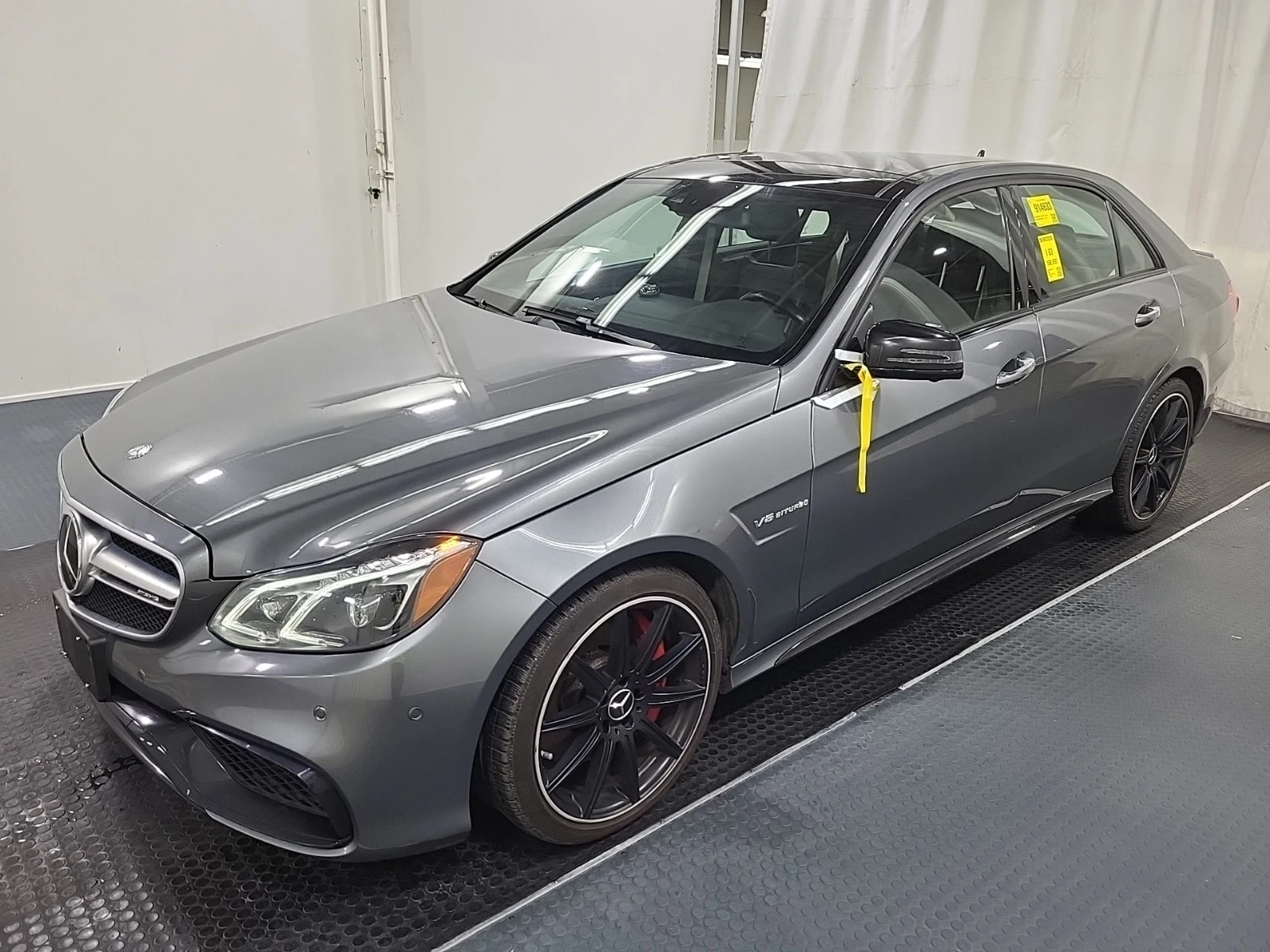 Mercedes-Benz E 63 AMG * DISTRONIC PLUS * PARKING ASSIT * DYNAMIC SEATS * | Auto.bg — изображение 1 Mercedes-Benz E 63 AMG * DISTRONIC PLUS * PARKING ASSIT * DYNAMIC SEATS * | Auto.bg — изображение 1