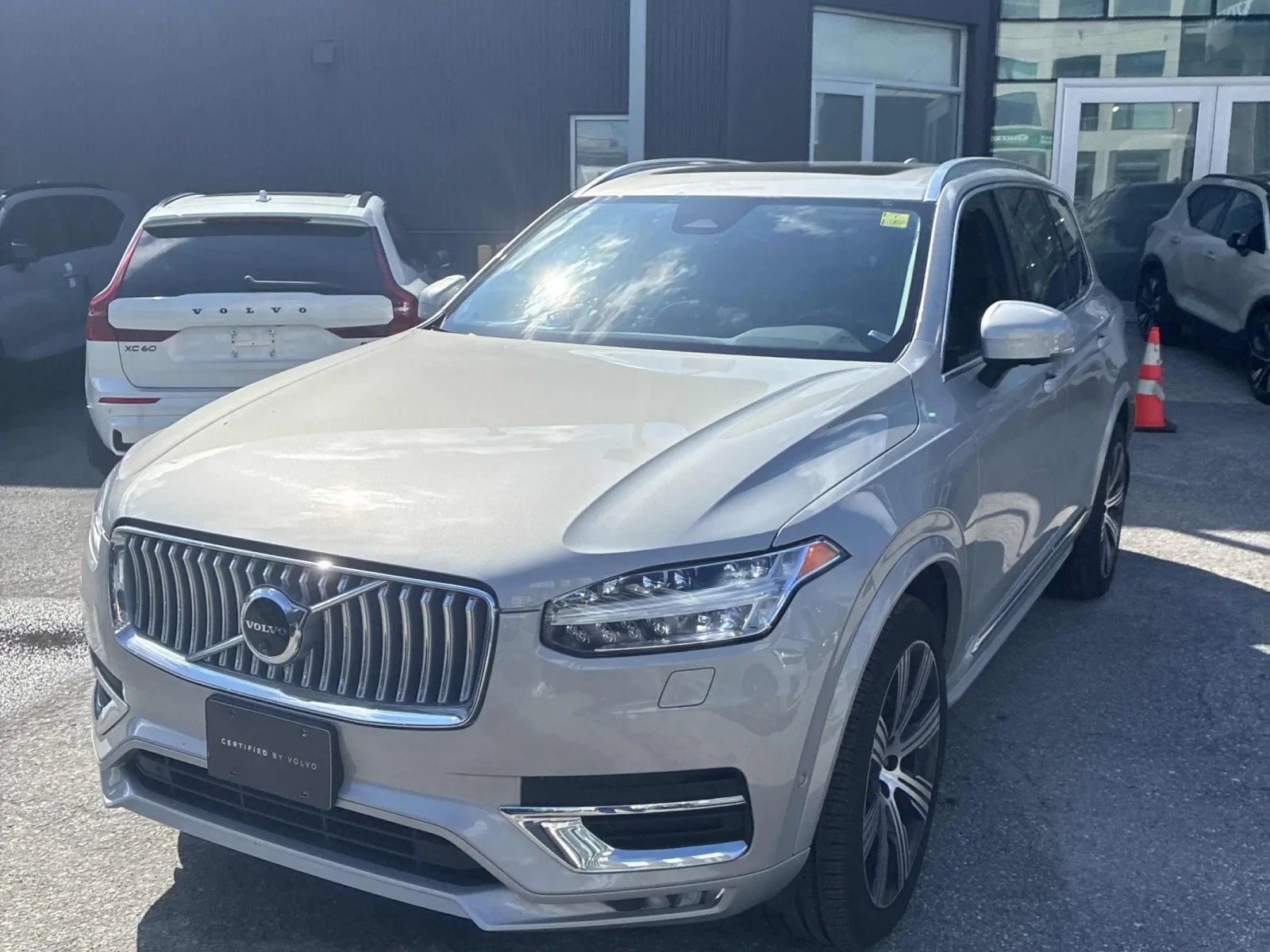 Volvo Xc90 Plus Bright Theme, ПРОГНОЗНА ЦЕНА до БГ | Auto.bg — изображение 1 Volvo Xc90 Plus Bright Theme, ПРОГНОЗНА ЦЕНА до БГ | Auto.bg — изображение 1