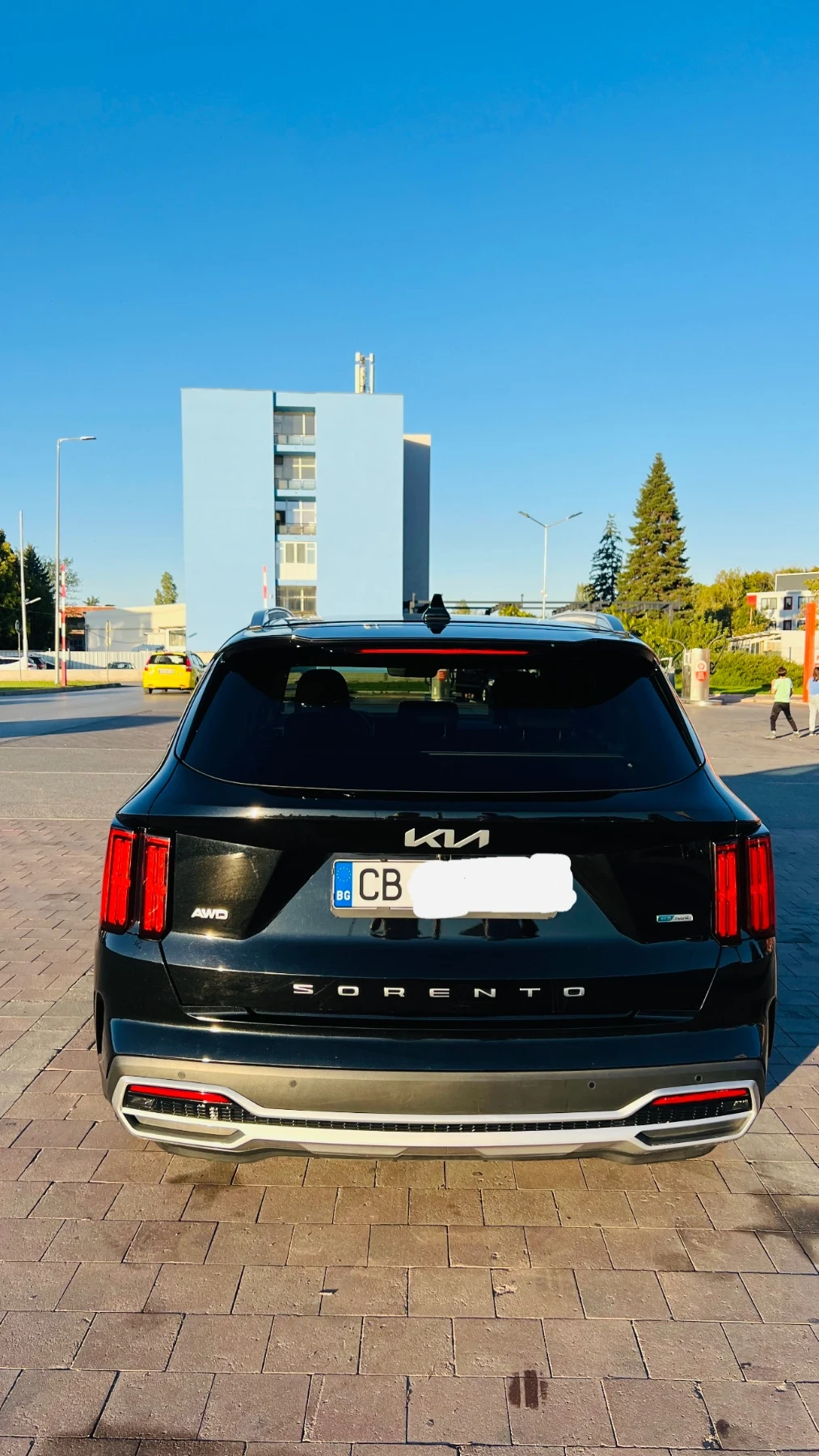 Kia Sorento GT-Line Hybrid от Kia България + Данъчен Кредит - изображение 8 | Auto.bg Kia Sorento GT-Line Hybrid от Kia България + Данъчен Кредит - изображение 8