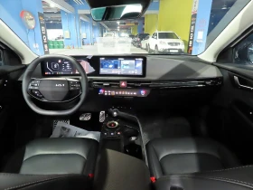 Kia EV6 LONG R* HEAD-UP* ОБДУХВАНЕ* ПОДГРЕВ* 360 | Auto.bg — изображение 6 Kia EV6 LONG R* HEAD-UP* ОБДУХВАНЕ* ПОДГРЕВ* 360 | Auto.bg — изображение 6