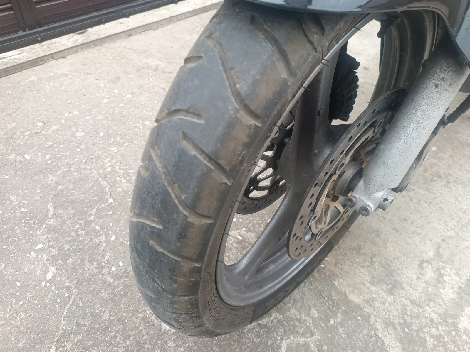 Honda Varadero XL1000 - изображение 5 | Auto.bg Honda Varadero XL1000 - изображение 5