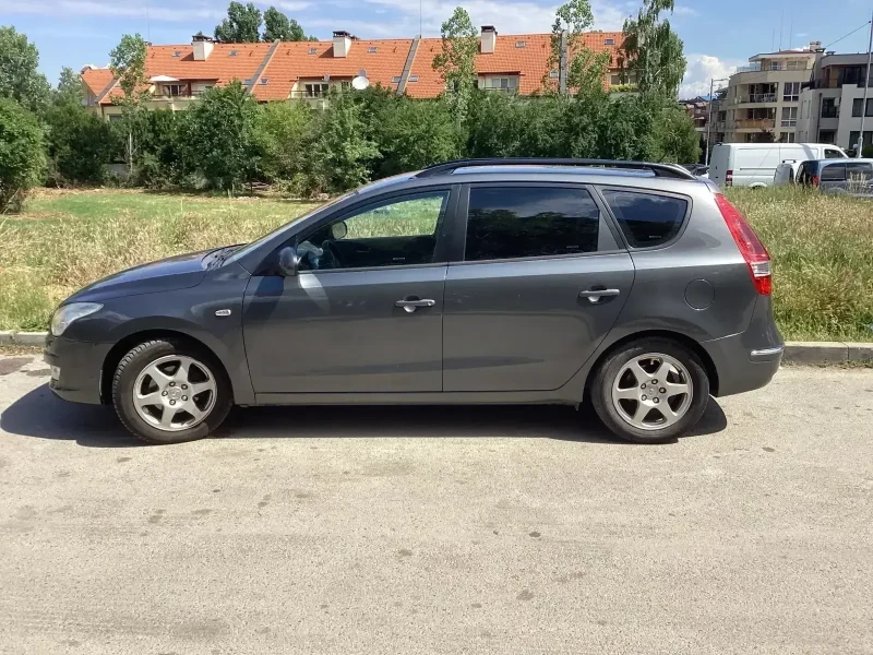 Hyundai I30 - 5300 € / 10365.90 лв. - 22015772 1 | Car24.bg Hyundai I30 - 5300 € / 10365.90 лв. - 22015772 1