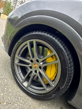 Porsche Cayenne Turbo * Carbon * SportChrono * Лизинг | Auto.bg — изображение 8 Porsche Cayenne Turbo * Carbon * SportChrono * Лизинг | Auto.bg — изображение 8