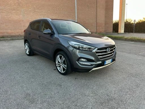 Hyundai Tucson 1.7D 2017g Безупречно Състояние - 21500 лв. / 10992.78 € - 76400794 1 | Car24.bg Hyundai Tucson 1.7D 2017g Безупречно Състояние - 21500 лв. / 10992.78 € - 76400794 1