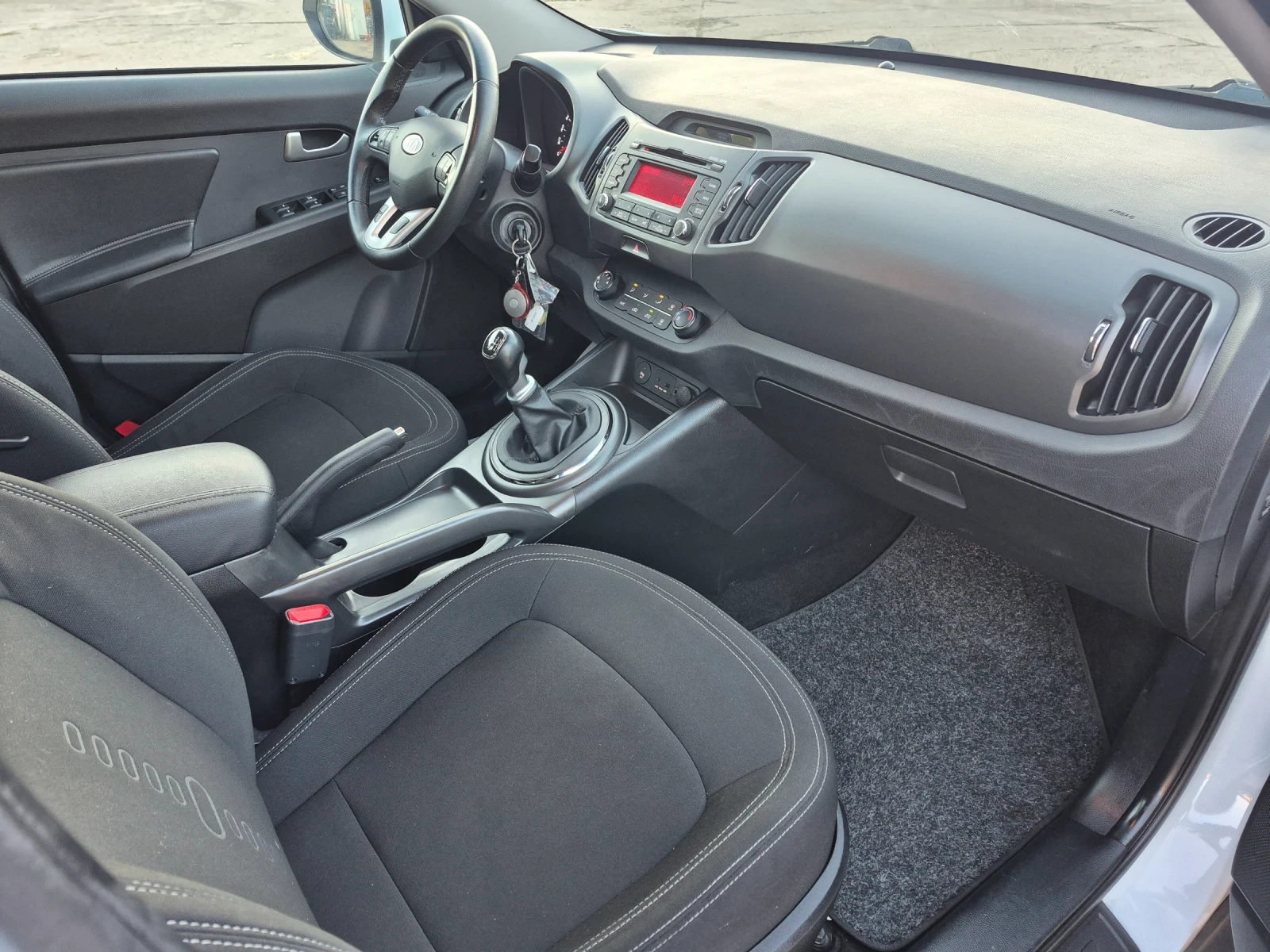 Kia Sportage 136.000 Км - изображение 6 | Auto.bg Kia Sportage 136.000 Км - изображение 6