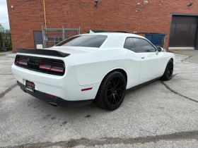 Dodge Challenger SXT PREMIUM-LEATHER-ROOF-CAMERA-NAVIGATION-WE - 18133 € - 10457064 5 | Car24.bg Dodge Challenger SXT PREMIUM-LEATHER-ROOF-CAMERA-NAVIGATION-WE - 18133 € - 10457064 5