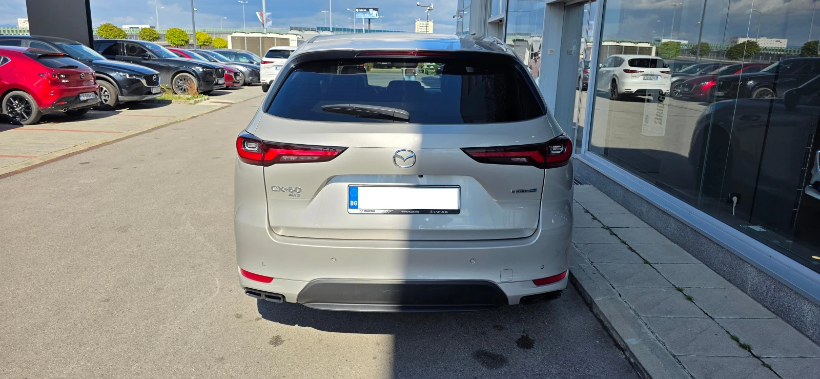 Mazda CX-60 PHEV AWD / 4x4 HOMURA PLUS - изображение 4 | Auto.bg Mazda CX-60 PHEV AWD / 4x4 HOMURA PLUS - изображение 4