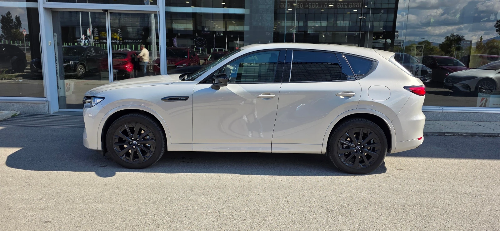 Mazda CX-60 PHEV AWD / 4x4 HOMURA PLUS - изображение 2 | Auto.bg Mazda CX-60 PHEV AWD / 4x4 HOMURA PLUS - изображение 2