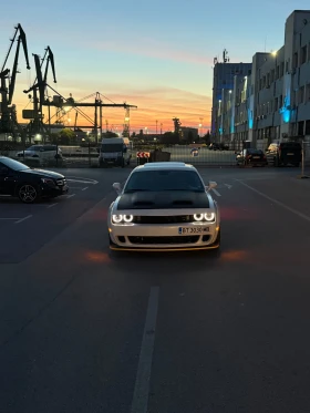 Снимка Dodge Challenger