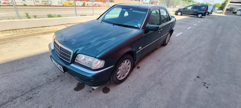 Mercedes-Benz C 220 C220cdi - 950 € / 1858.04 лв. - 32973723 1 | Car24.bg Mercedes-Benz C 220 C220cdi - 950 € / 1858.04 лв. - 32973723 1