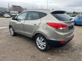 Hyundai IX35 2.0 CRDI 4X4 - 15000 лв. / 7669.38 € - 30241332 4 | Car24.bg Hyundai IX35 2.0 CRDI 4X4 - 15000 лв. / 7669.38 € - 30241332 4