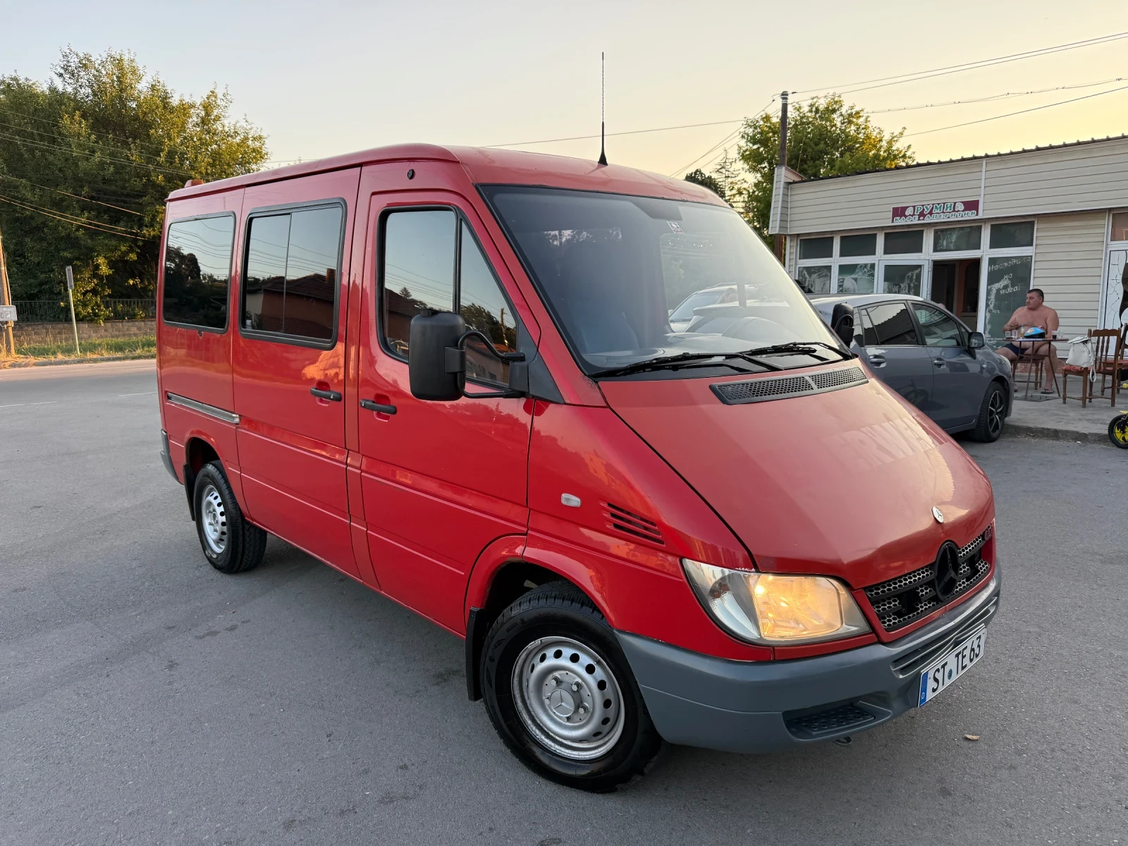 Mercedes-Benz Sprinter 313 313CDI ЛИЗИНГ КЛИМАТИК | Auto.bg — изображение 1 Mercedes-Benz Sprinter 313 313CDI ЛИЗИНГ КЛИМАТИК | Auto.bg — изображение 1