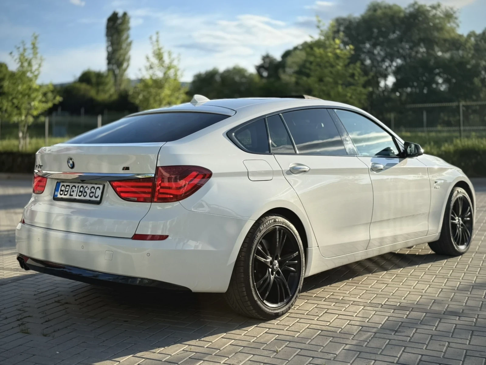 BMW 5 Gran Turismo 530 GT | Auto.bg — изображение 1 BMW 5 Gran Turismo 530 GT | Auto.bg — изображение 1