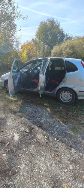 Nissan Almera tino 2.2 tdi - 1350 € - 13781099 5 | Car24.bg Nissan Almera tino 2.2 tdi - 1350 € - 13781099 5