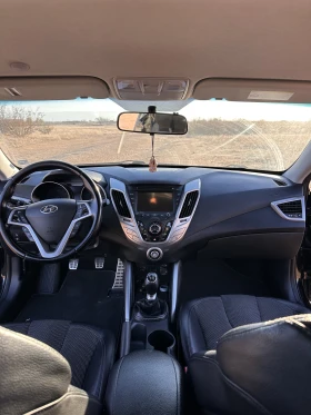 Hyundai Veloster 1.6GDi 140HP KEYLESS/ПОДГРЕВ/КАМЕРА/ОБСЛУЖЕН | Auto.bg — изображение 8 Hyundai Veloster 1.6GDi 140HP KEYLESS/ПОДГРЕВ/КАМЕРА/ОБСЛУЖЕН | Auto.bg — изображение 8