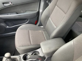 Hyundai I30 1.6 Dizel 90konq Klima Raboti - 2350 € - 72077570 13 | Car24.bg Hyundai I30 1.6 Dizel 90konq Klima Raboti - 2350 € - 72077570 13
