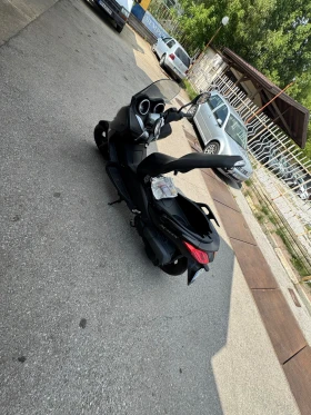 Yamaha X-max 250 | Auto.bg — изображение 6 Yamaha X-max 250 | Auto.bg — изображение 6