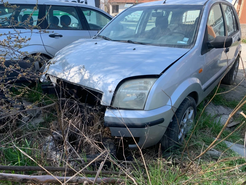 Ford Fusion - 10 € / 19.56 лв. - 51775669 1 | Car24.bg Ford Fusion - 10 € / 19.56 лв. - 51775669 1